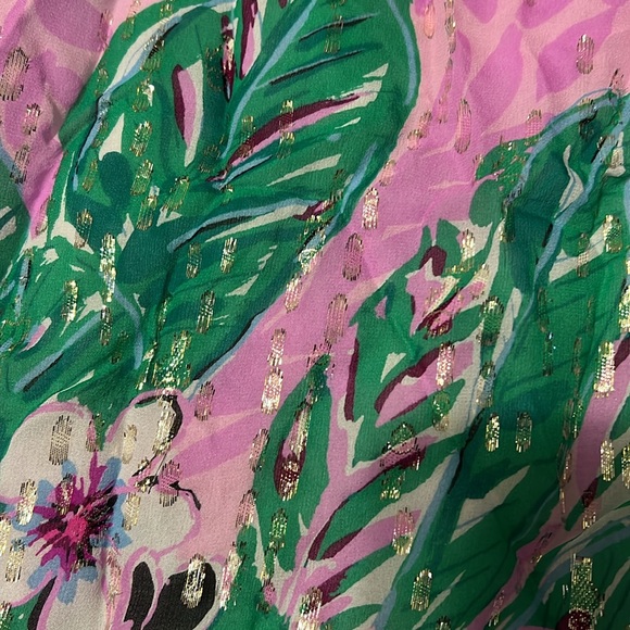 NWT lilly Pulitzer blouse! - Picture 2 of 3